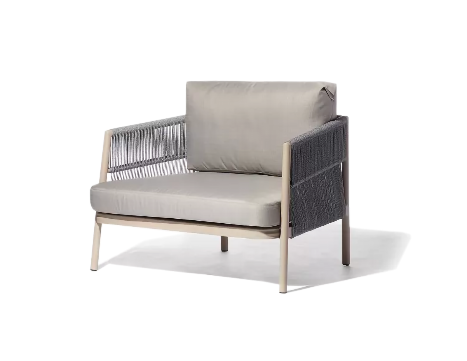 mod-br002-1.png Rope Armchair | Breeze - Image 1